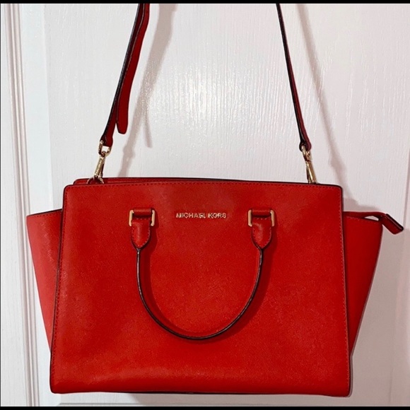 MICHAEL KORS SELMA SATCHEL RED SAFFIANO CROSSBODY - Picture 2 of 4